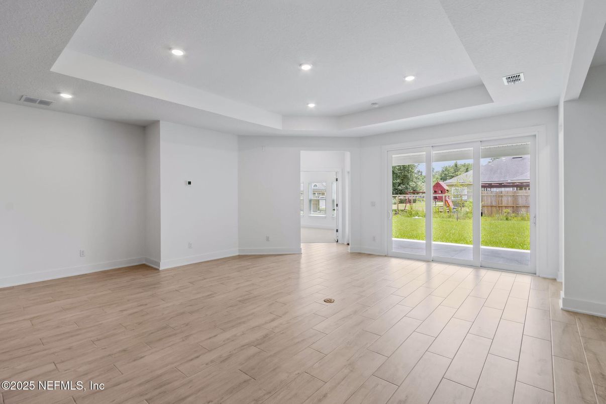 Empty room, Interior, Recessed Lighting, Wood Texture Flooring