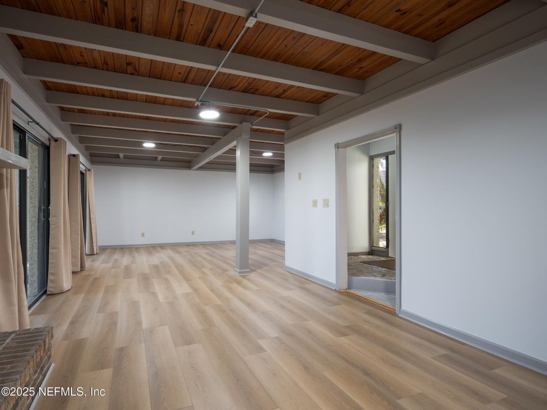 Empty room, Interior, Recessed Lighting, Wooden Beams, Wooden Ceilings, Wood Texture Flooring