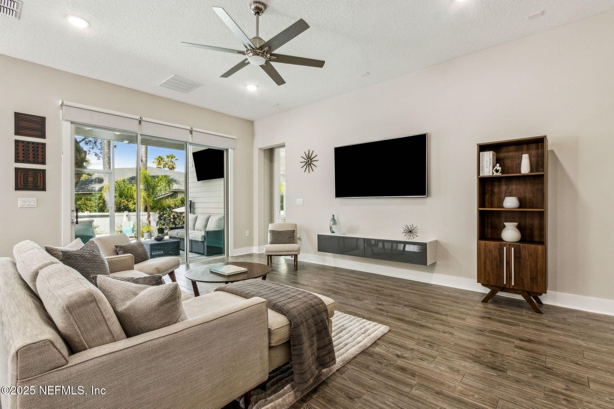 Interior, Living room, Recessed Lighting, Wood Texture Flooring