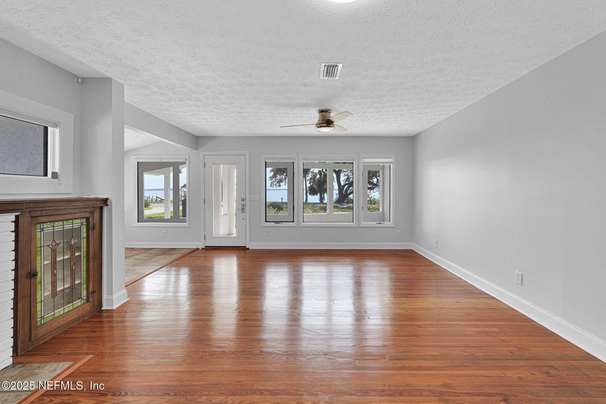 Empty room, Interior, Wood Texture Flooring