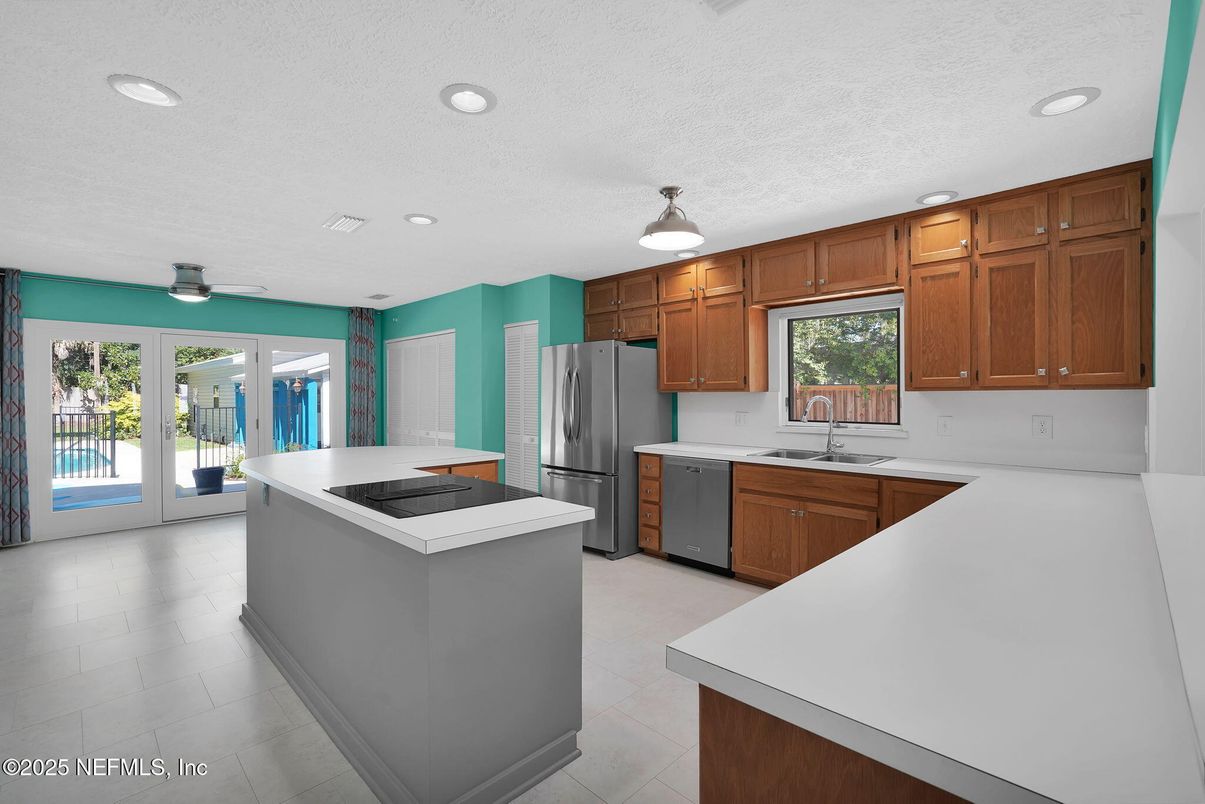 Interior, Kitchen, Recessed Lighting