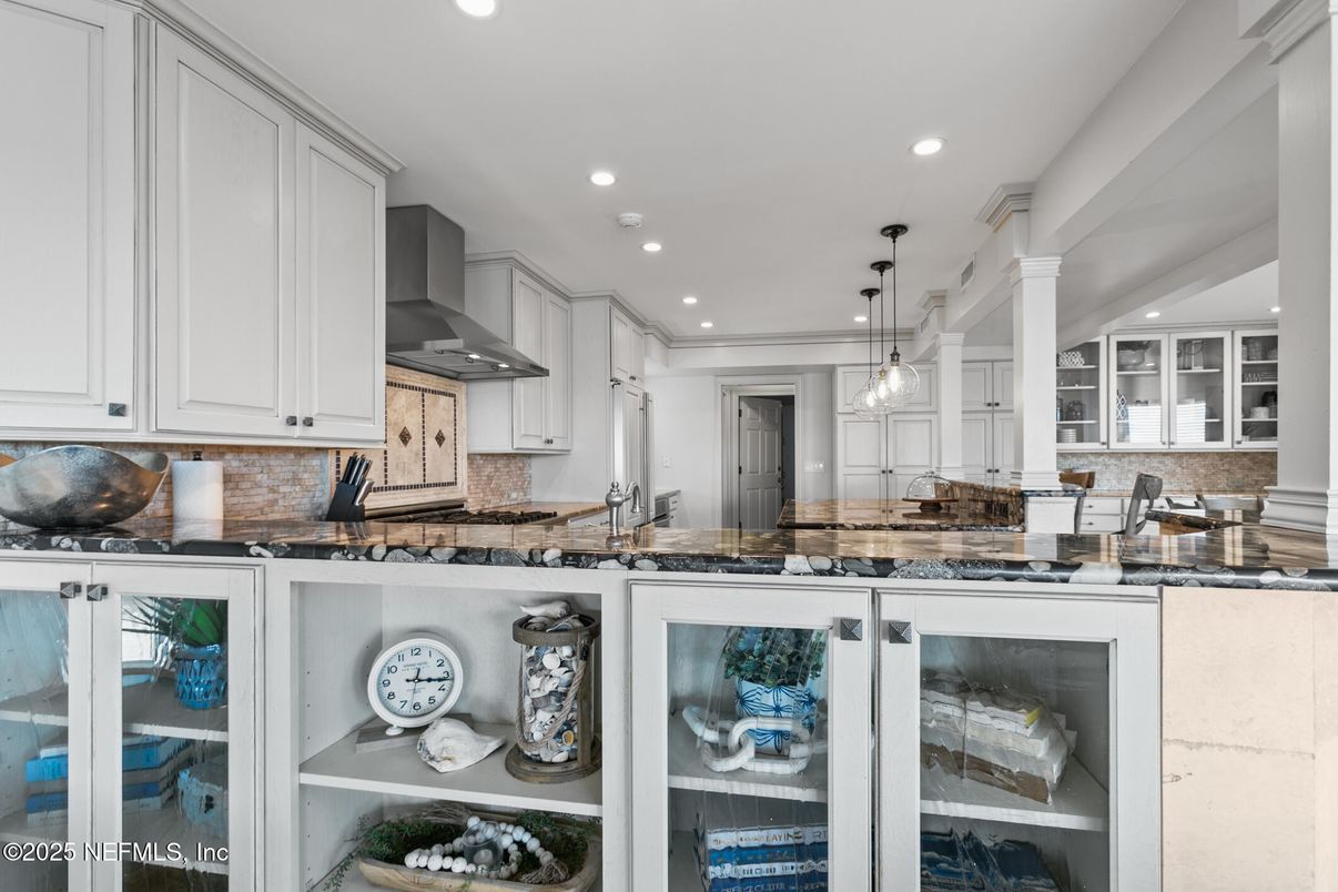 Interior, Kitchen, Pendant Lights, Recessed Lighting