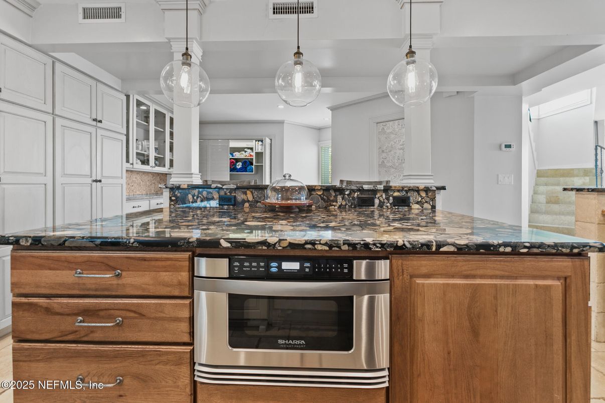 Interior, Kitchen, Pendant Lights, Stainless Steel Appliances