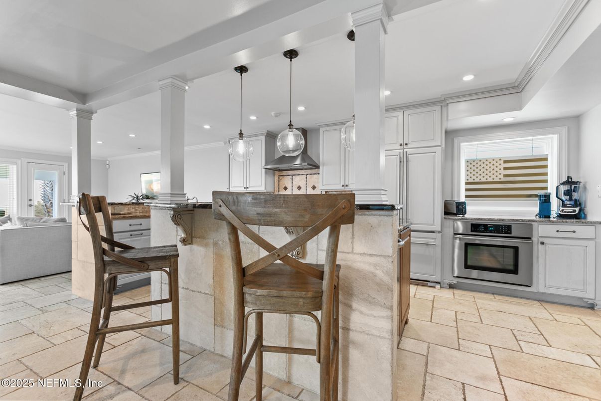 Interior, Kitchen, Pendant Lights, Recessed Lighting, Stainless Steel Appliances