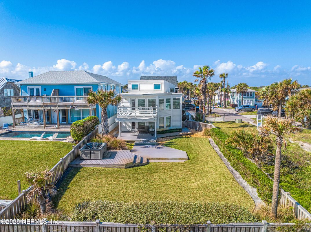 Backyard, Exterior, Pool