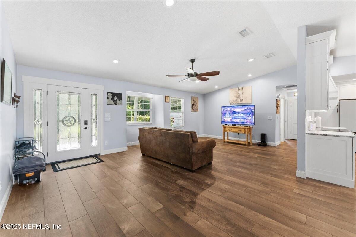 Interior, Recessed Lighting, Wood Texture Flooring