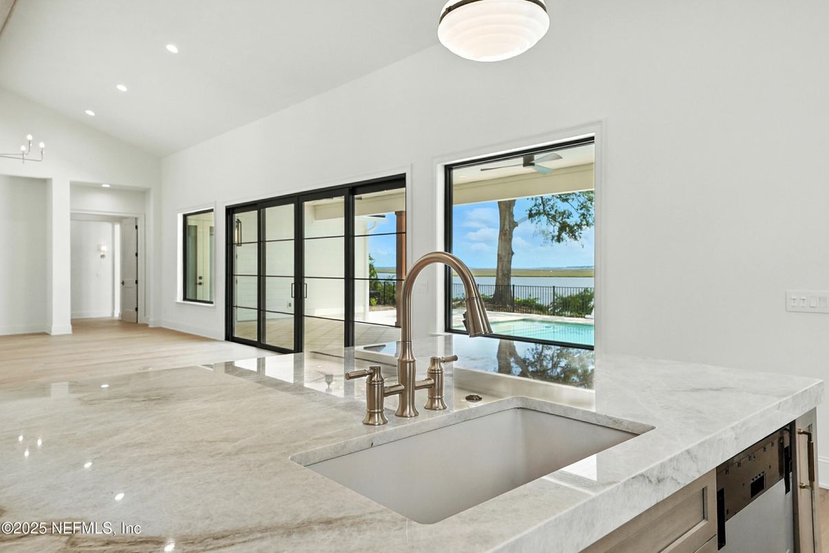 Interior, Kitchen, Recessed Lighting, Water, Wood Texture Flooring