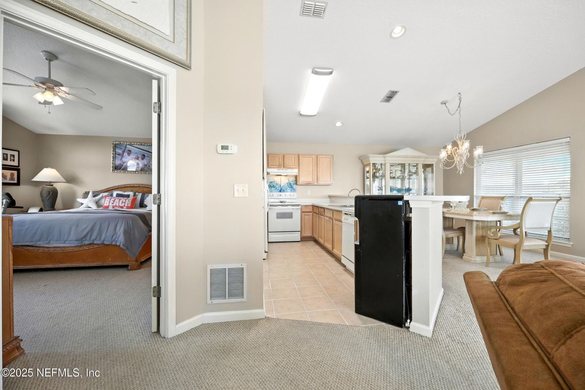 Bedroom, Chandelier, Dining room, Interior, Kitchen, Recessed Lighting