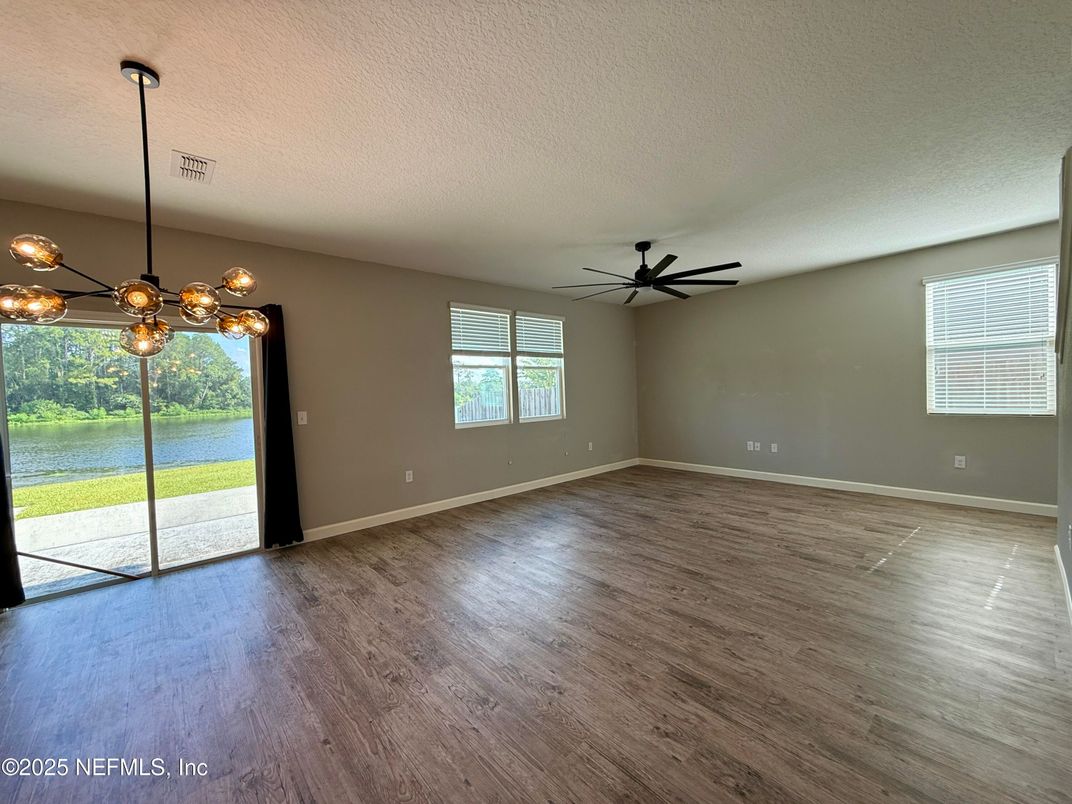 Empty room, Interior, Pendant Lights, Water, Wood Texture Flooring