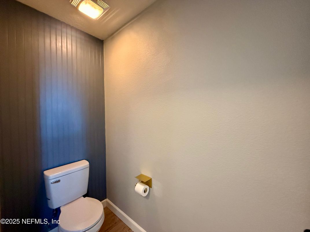 Bathroom, Interior, Recessed Lighting, Wood Texture Flooring