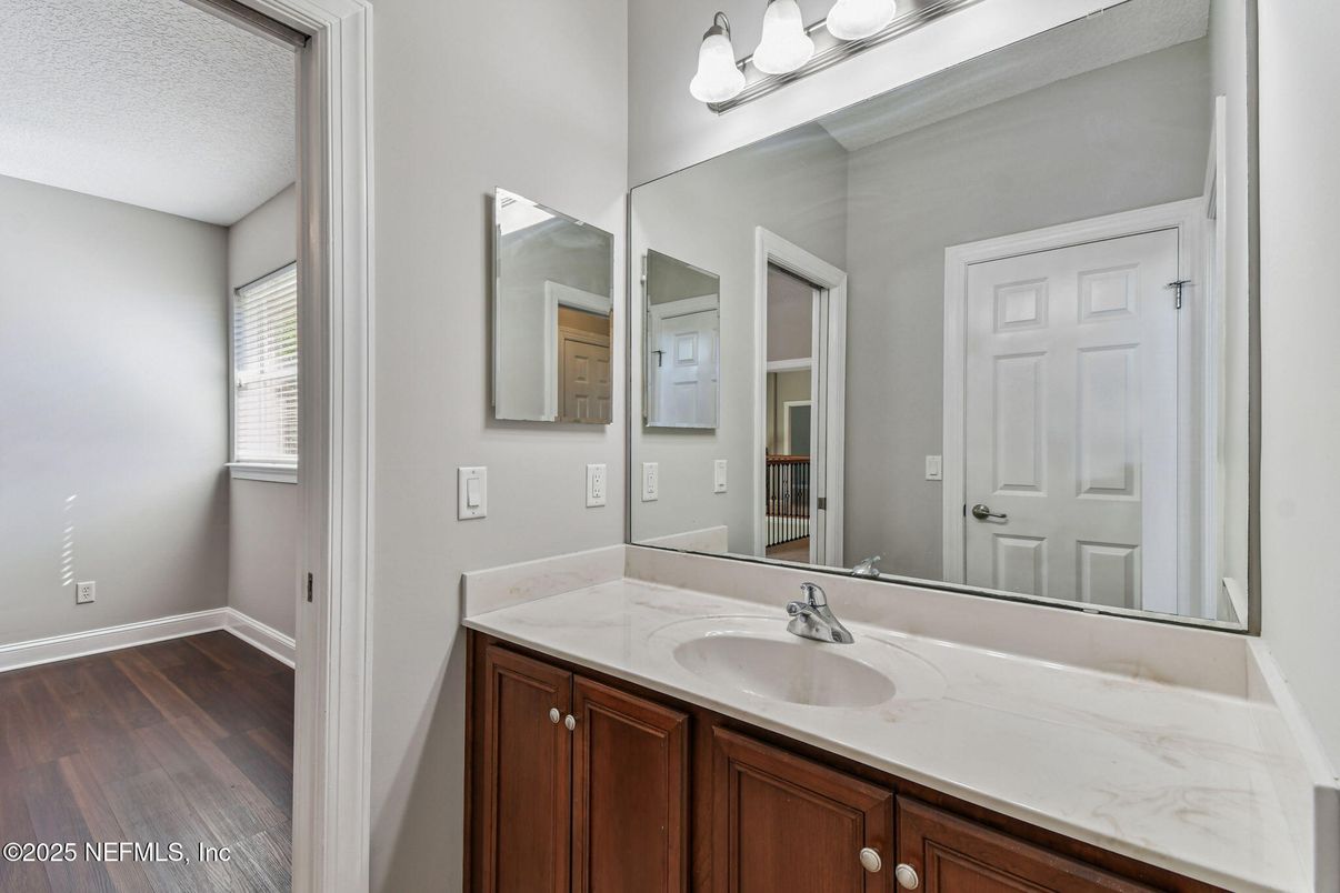 Bathroom, Dual Sink Vanities, Interior, Wood Texture Flooring