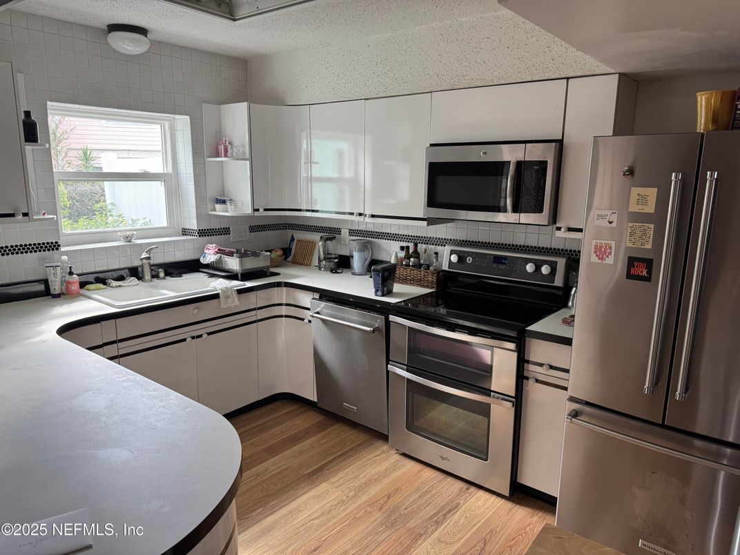Interior, Kitchen, Stainless Steel Appliances, Wood Texture Flooring