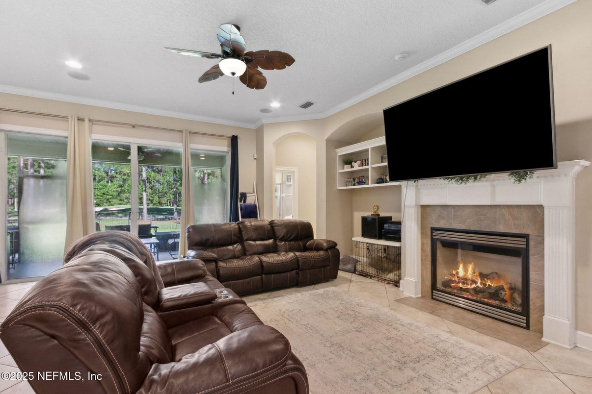 Fireplace, Interior, Living room, Recessed Lighting