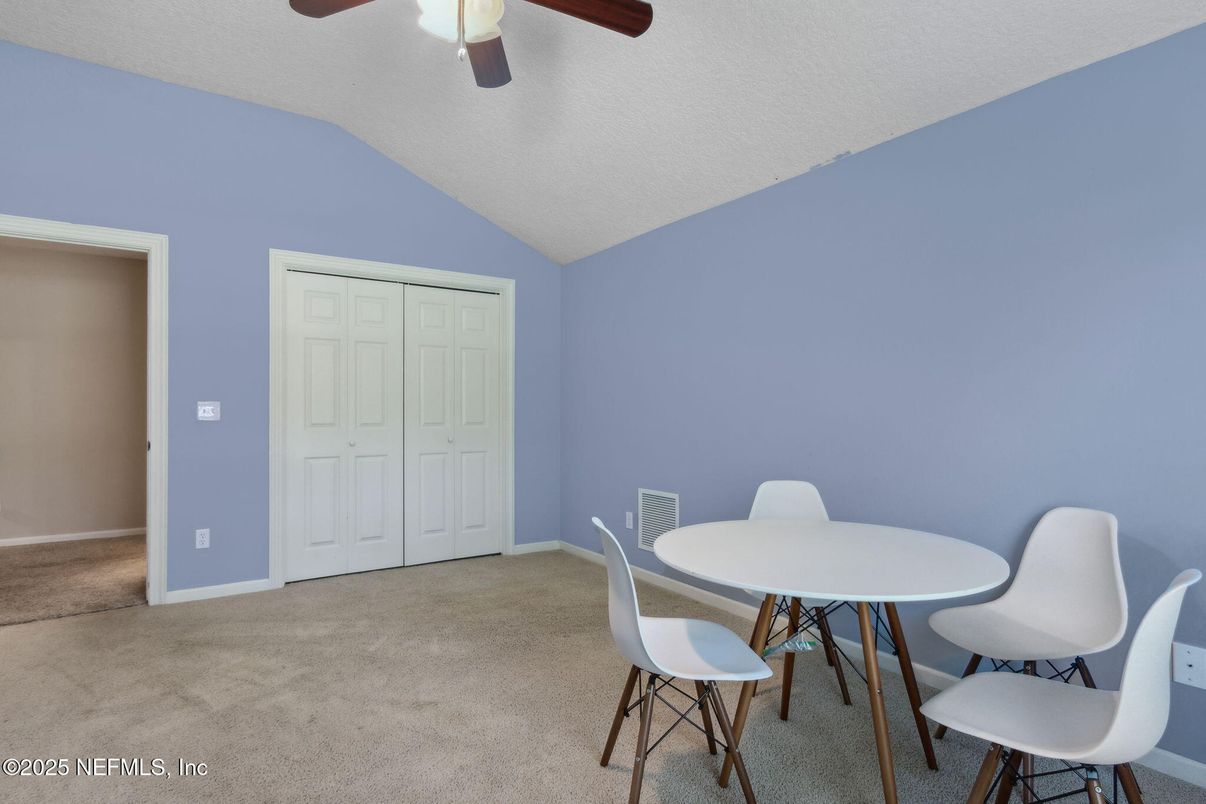 Dining room, Interior