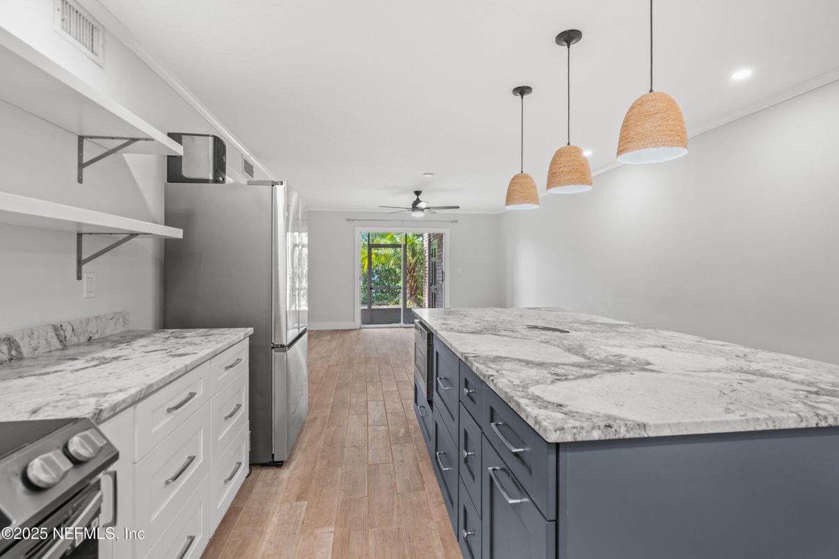 Interior, Kitchen, Pendant Lights, Recessed Lighting, Wood Texture Flooring