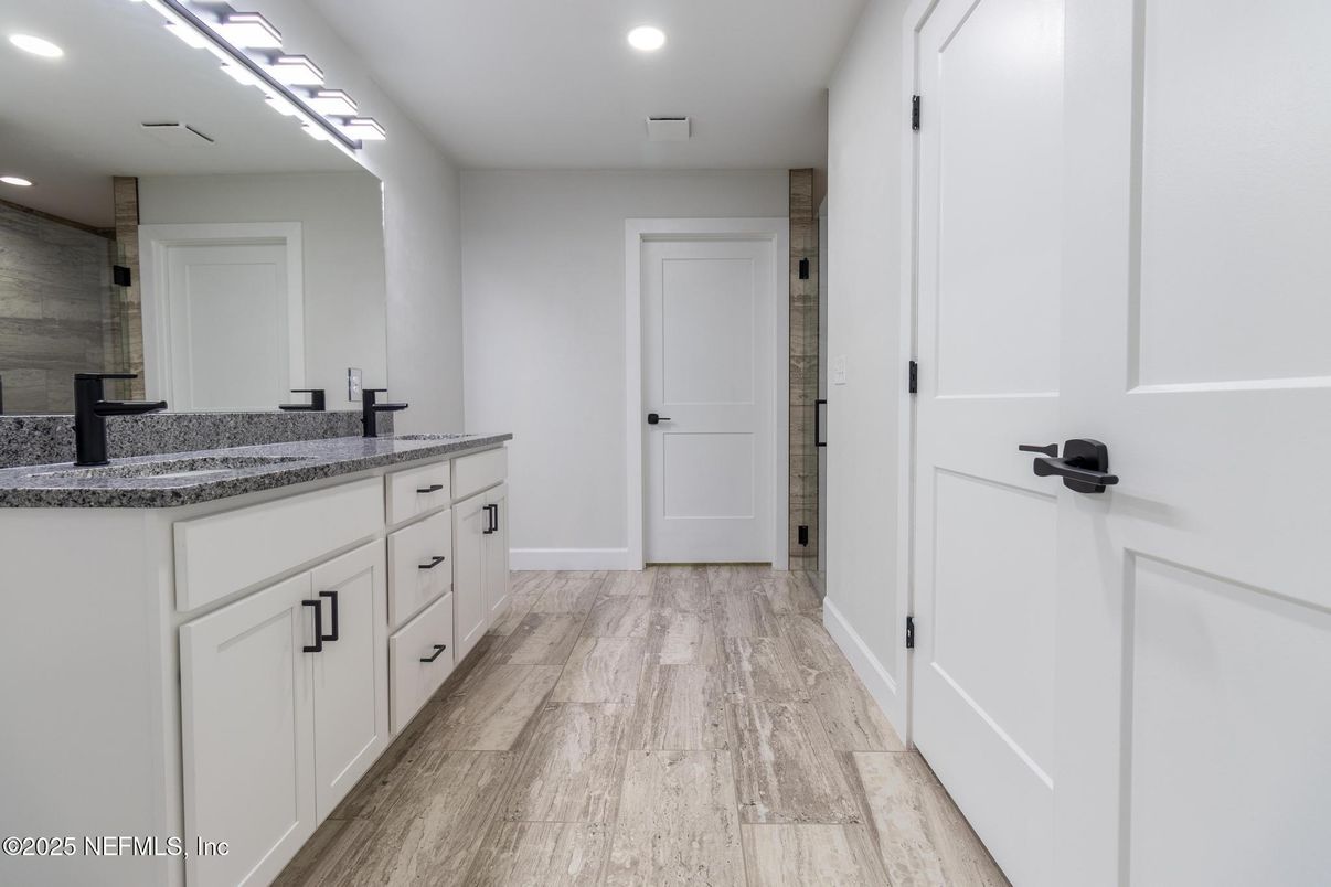 Bathroom, Interior, Recessed Lighting, Wood Texture Flooring