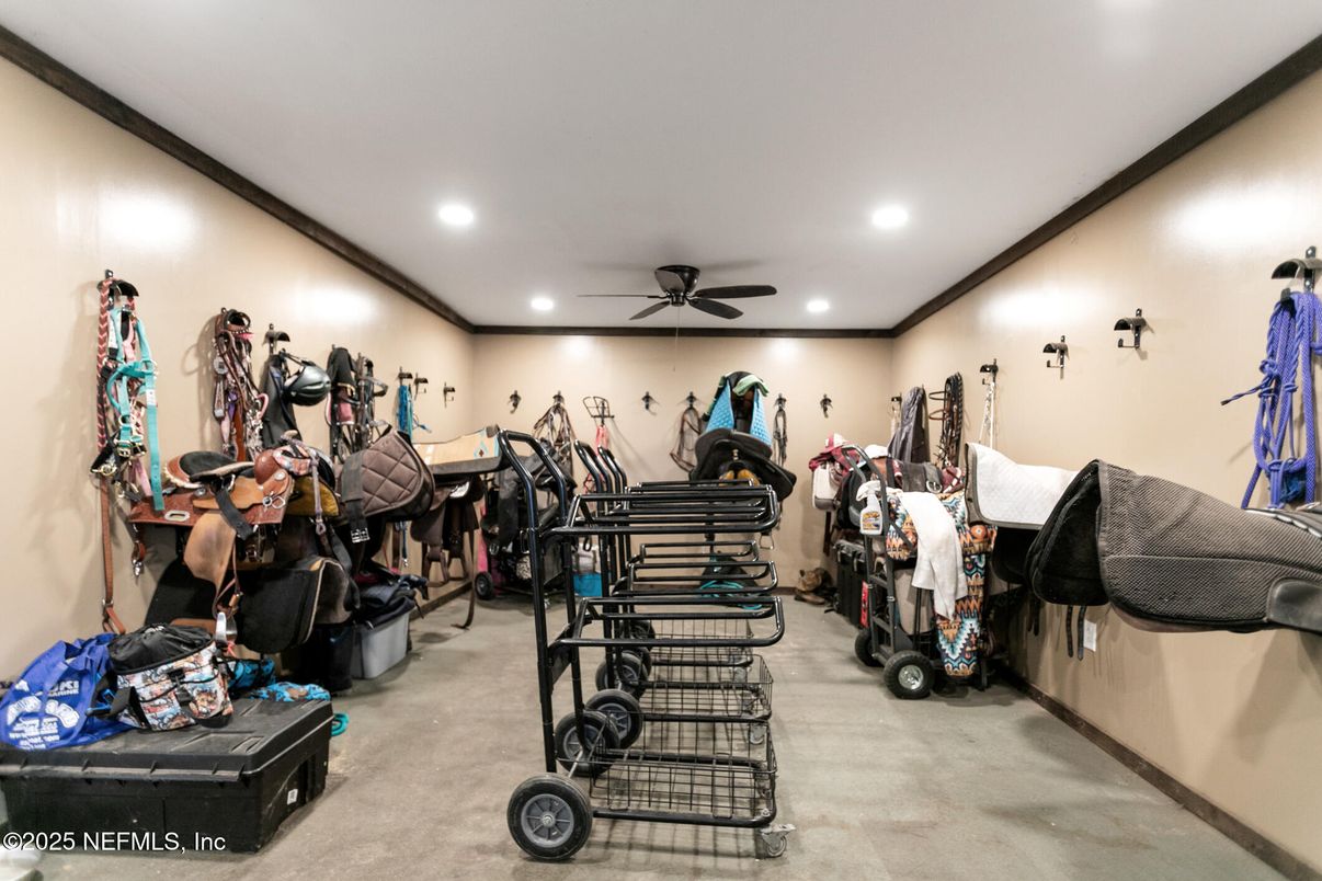 Fitness Equipment, Interior, Recessed Lighting