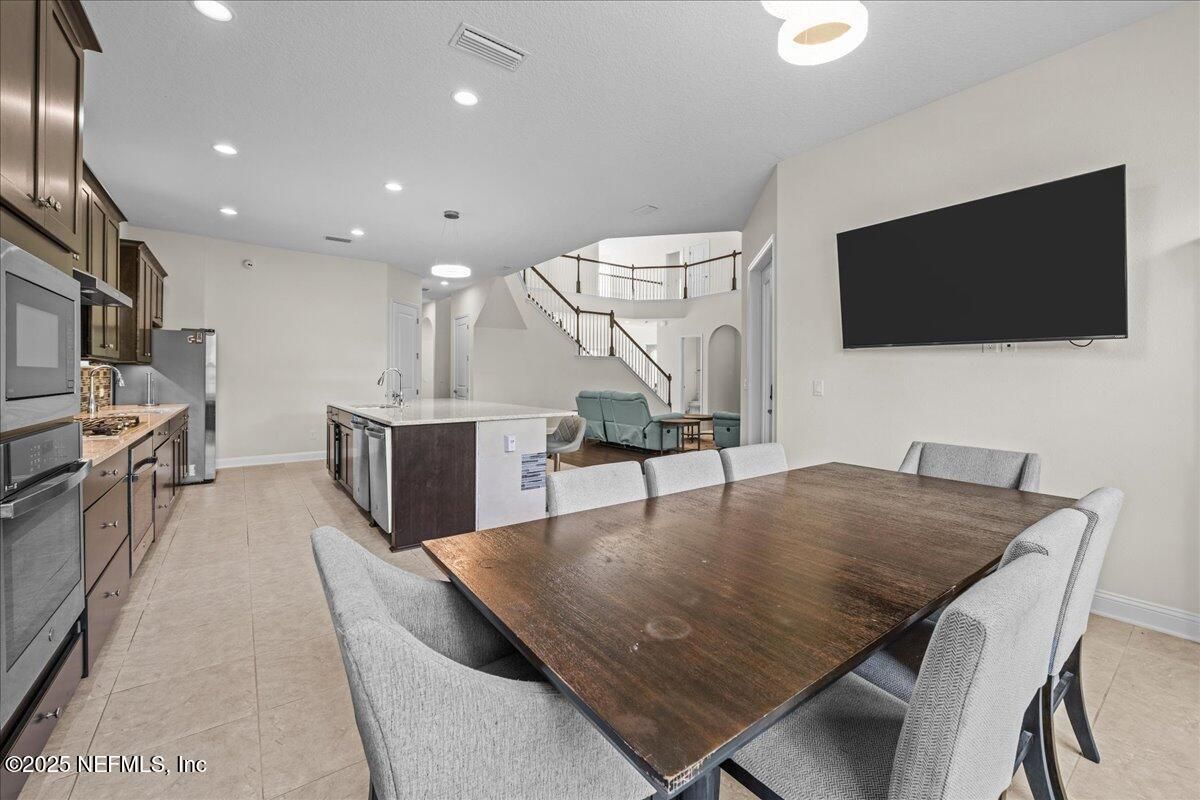 Dining room, Interior, Kitchen, Pendant Lights, Recessed Lighting