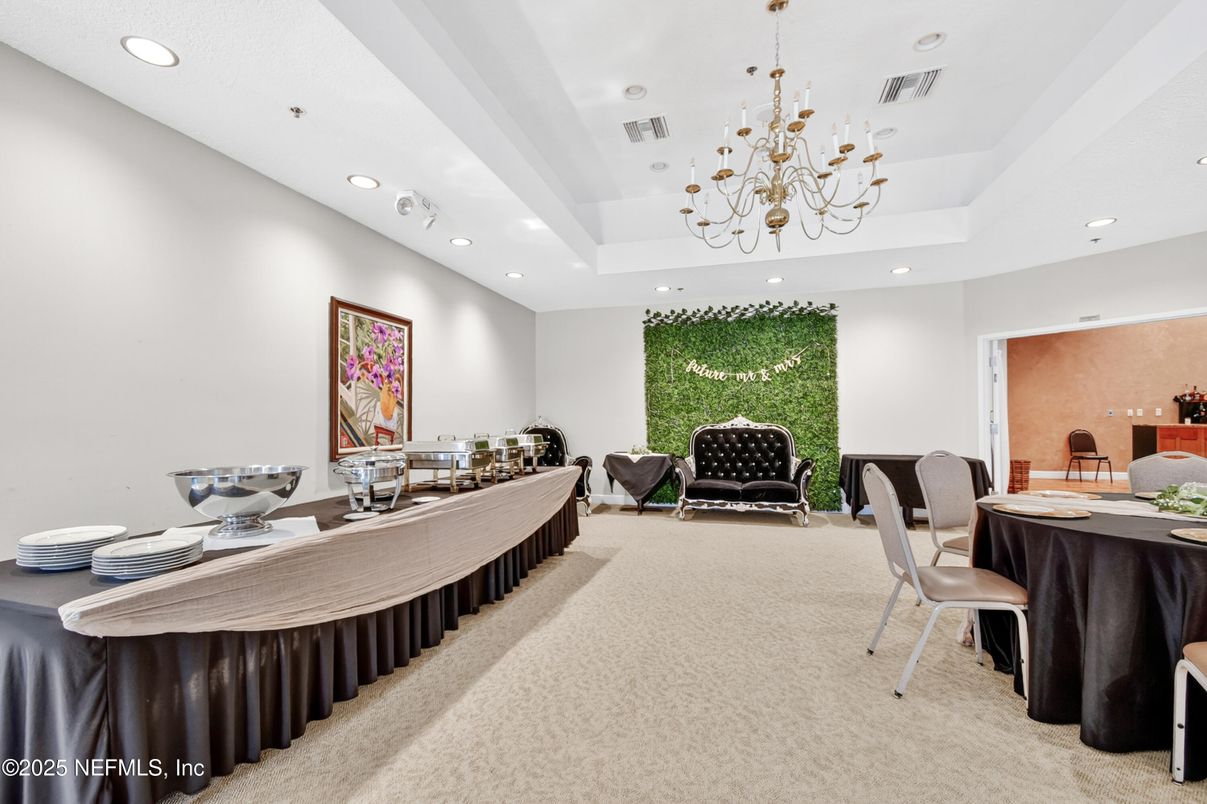 Chandelier, Dining room, Interior, Recessed Lighting