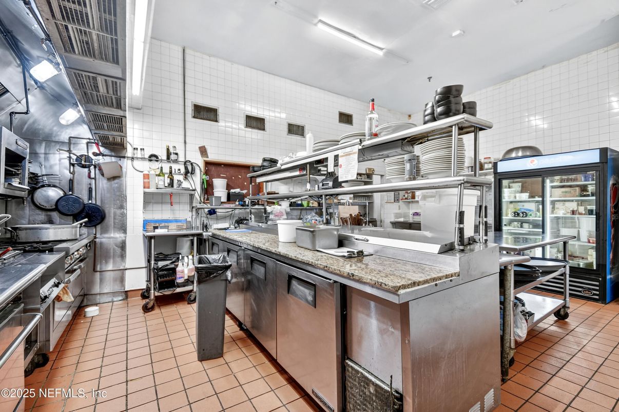 Interior, Kitchen, Stainless Steel Appliances