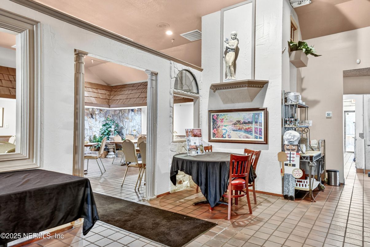 Interior, Recessed Lighting