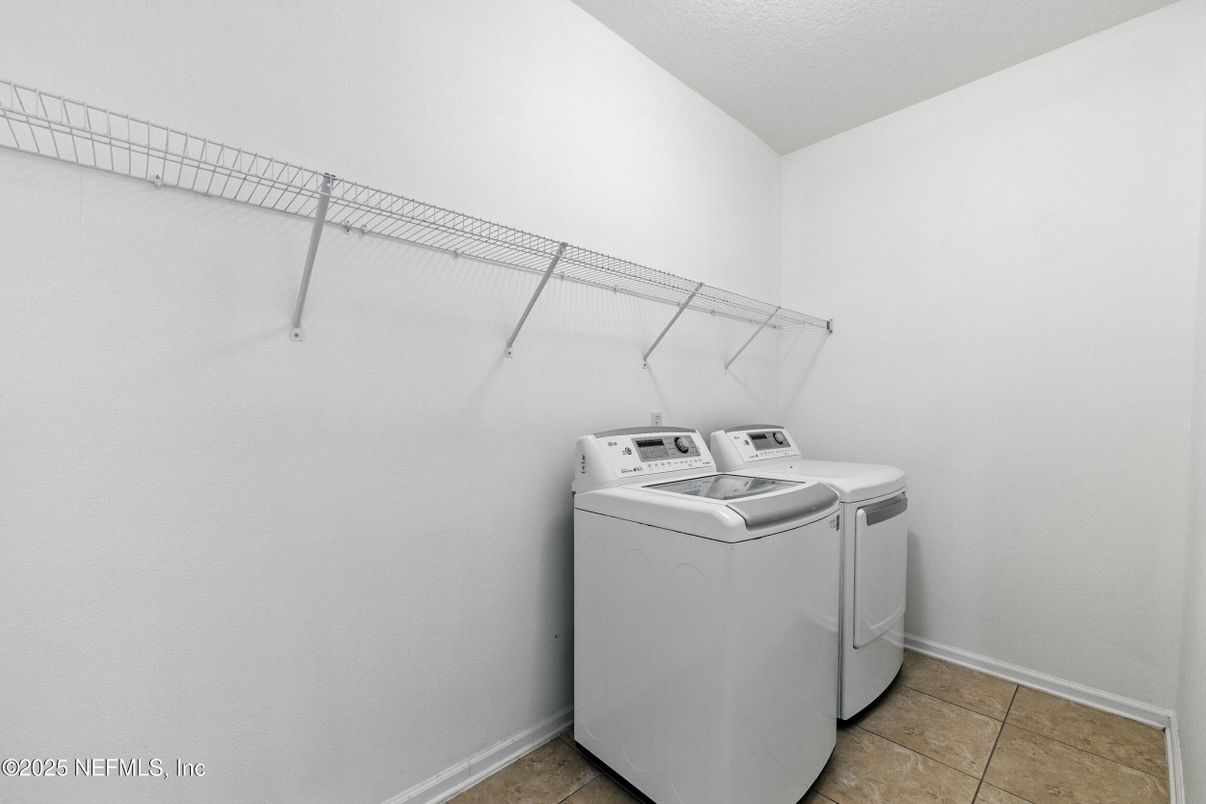 Interior, Washer