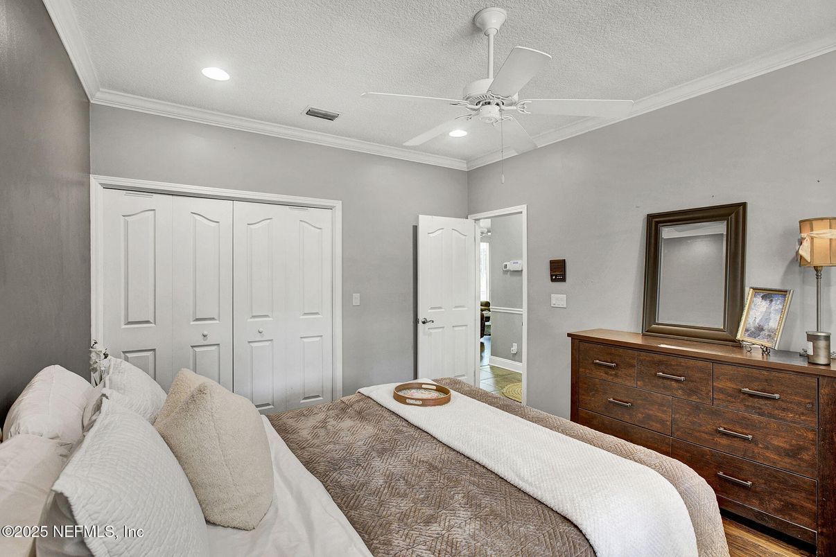 Bedroom, Interior, Recessed Lighting