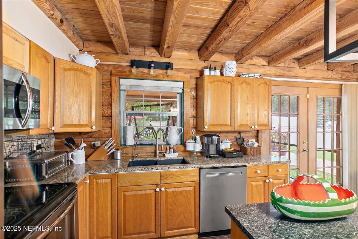 Interior, Kitchen, Wooden Beams, Wooden Ceilings