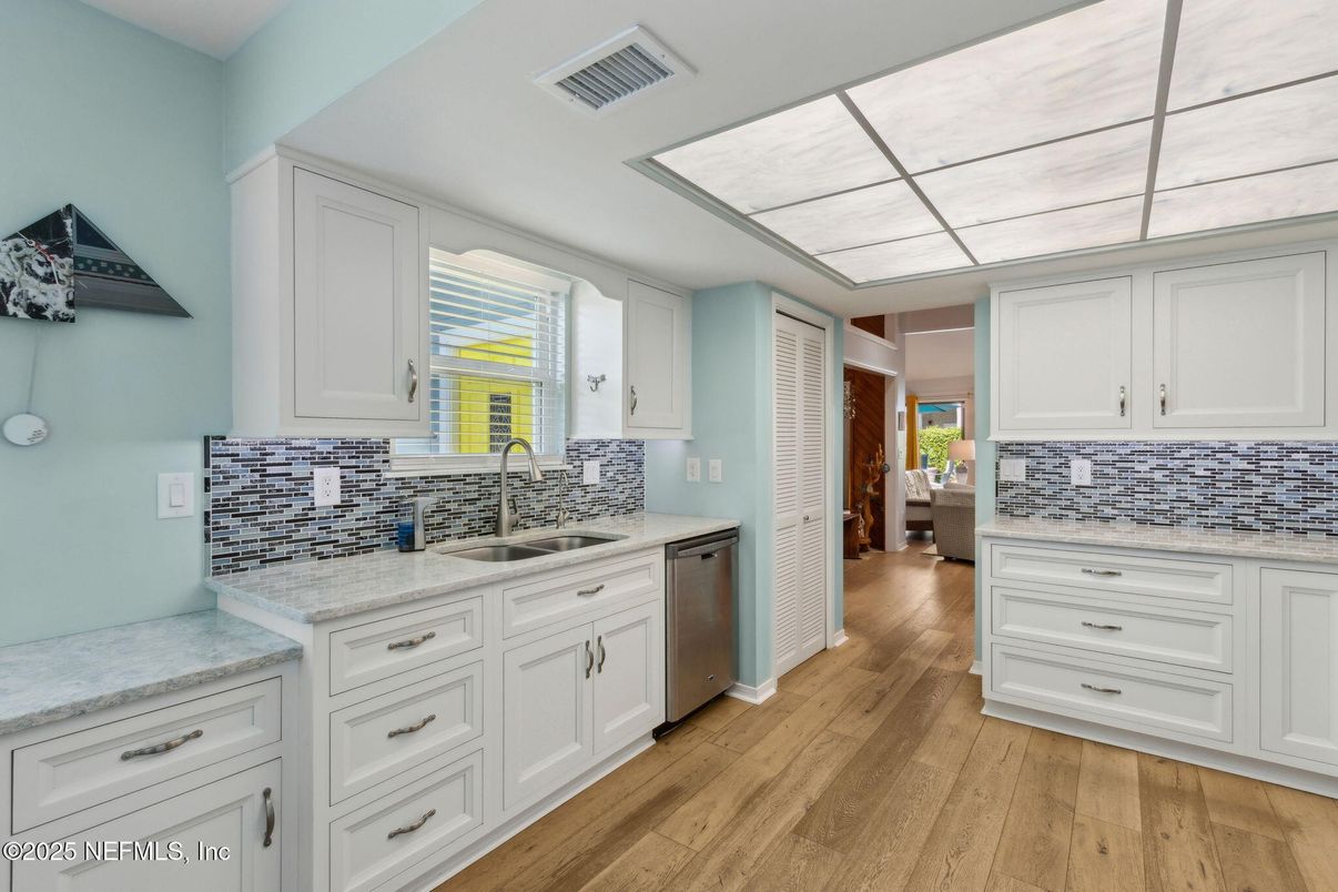 Interior, Kitchen, Wood Texture Flooring