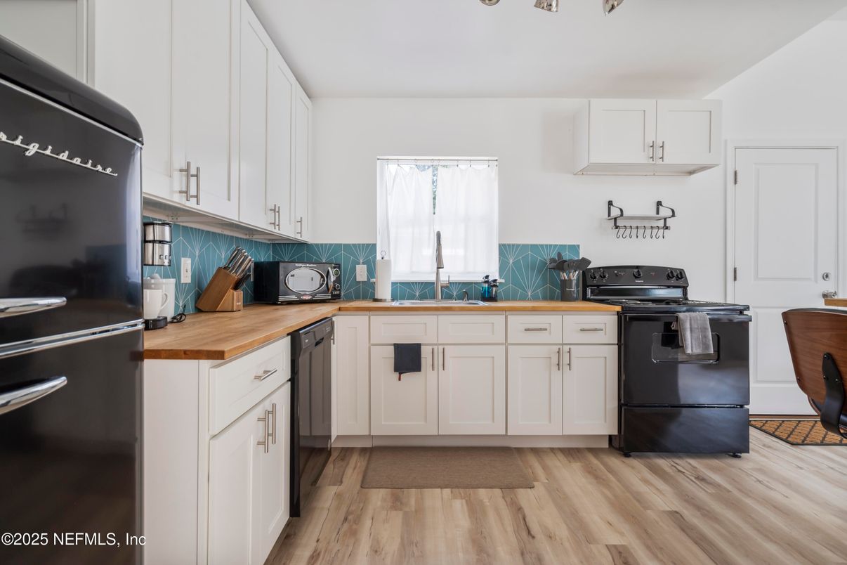 Interior, Kitchen, Wood Texture Flooring