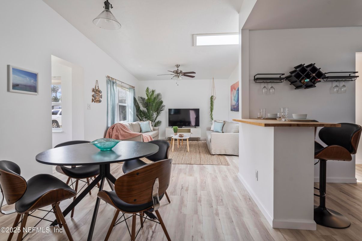 Dining room, Interior, Living room, Wood Texture Flooring