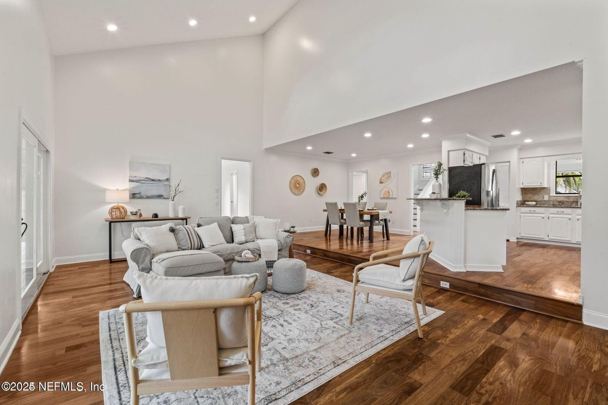 Dining room, Interior, Kitchen, Living room, Recessed Lighting, Wood Texture Flooring