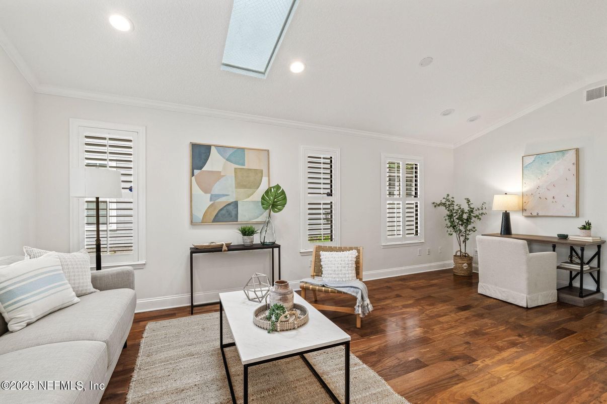 Home Office, Interior, Living room, Recessed Lighting, Wood Texture Flooring