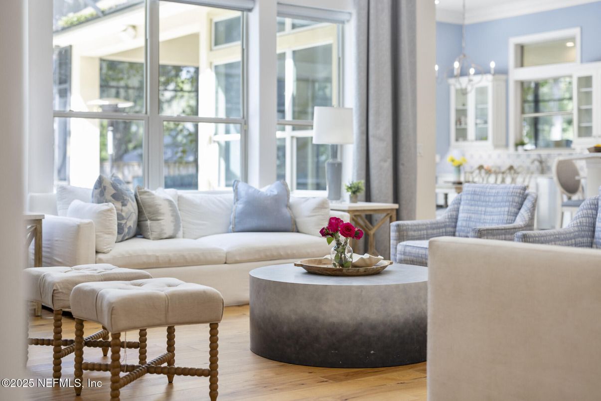 Interior, Living room, Pendant Lights, Wood Texture Flooring