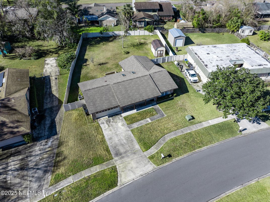 Exterior, Drone