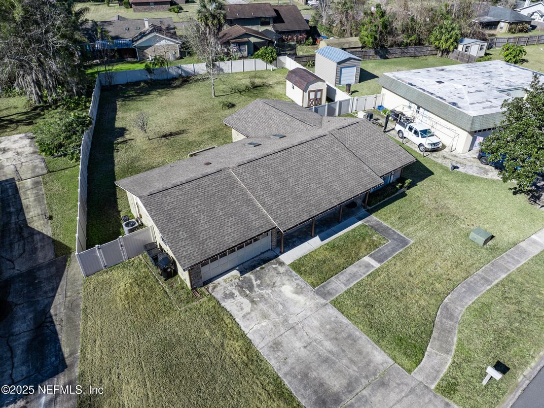 Exterior, Drone