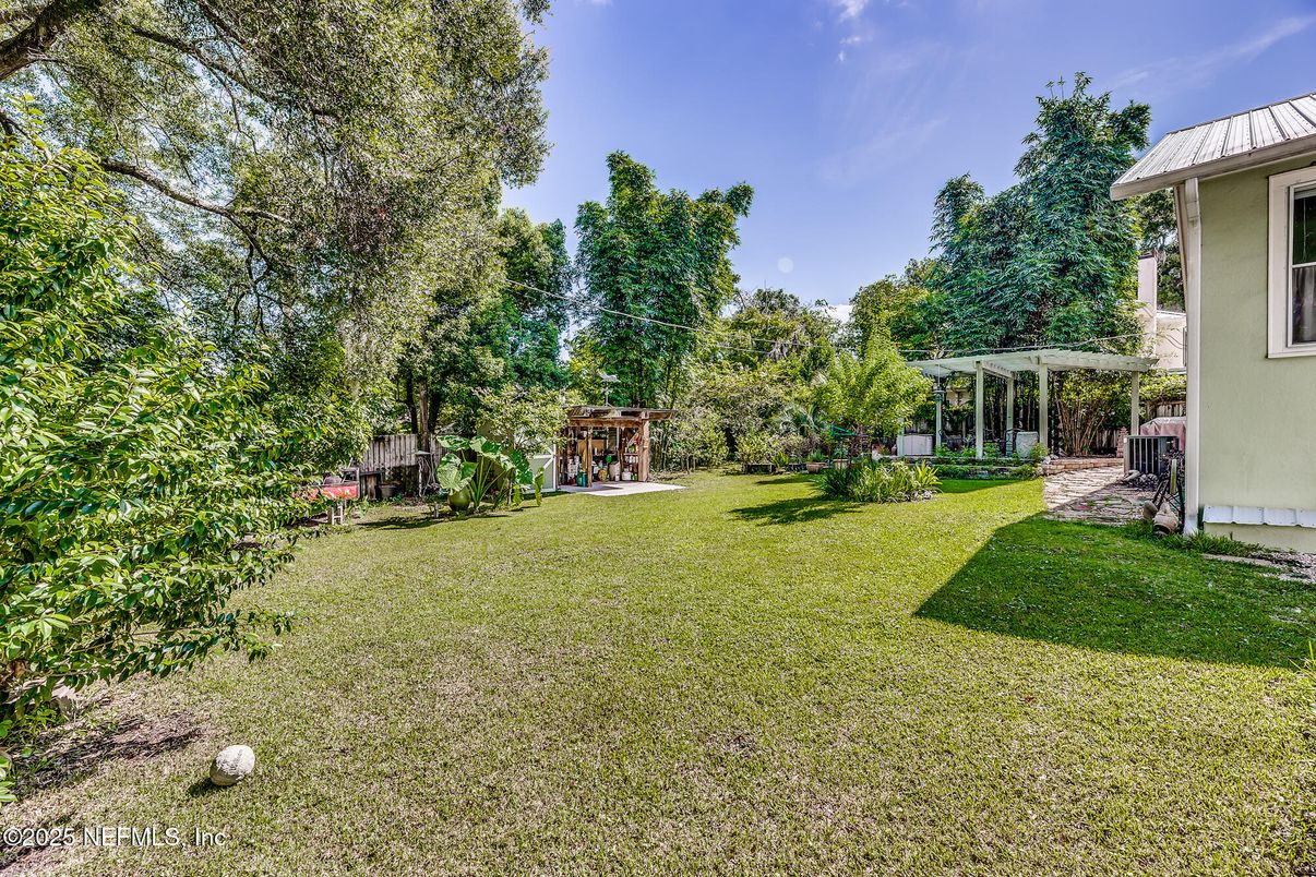 Backyard, Exterior, Playground