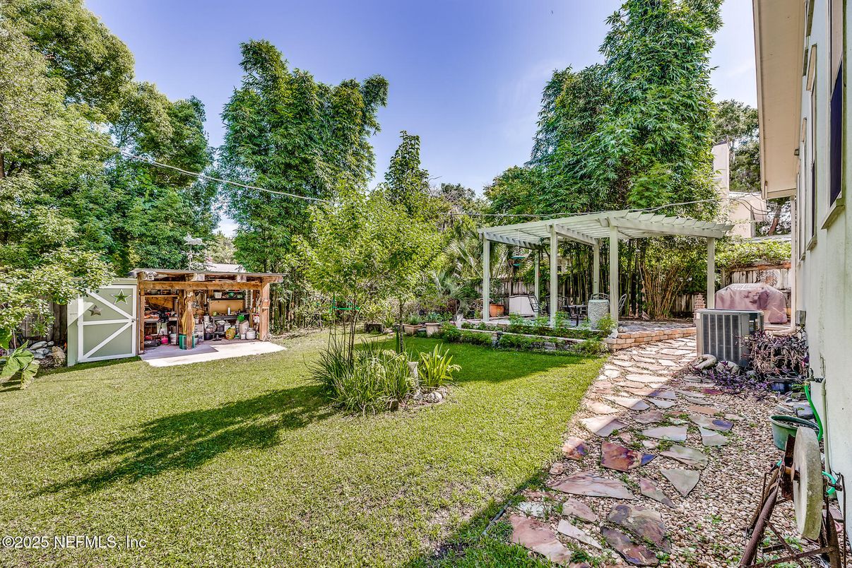 Backyard, Exterior