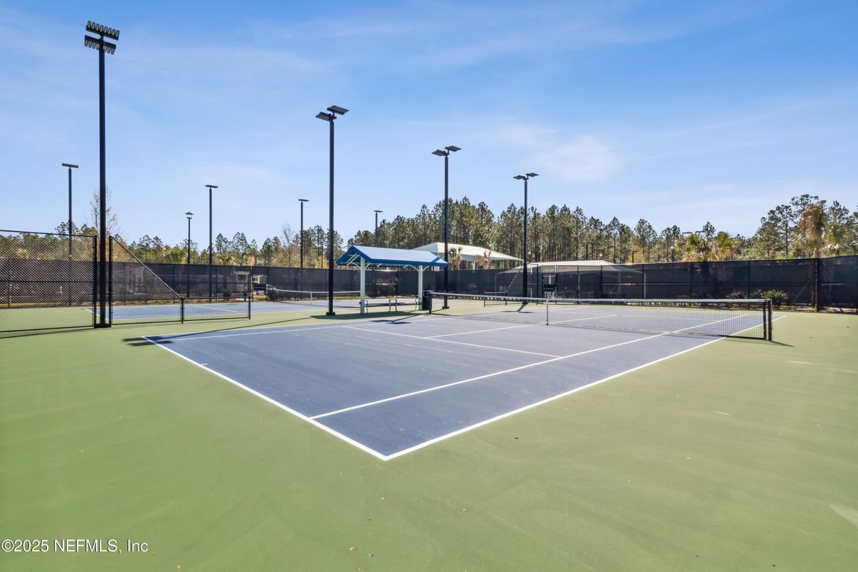 Exterior, Tennis Courts