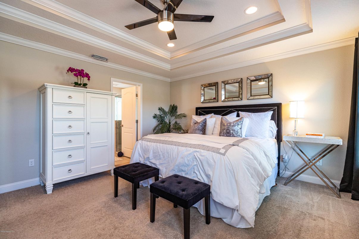 Bedroom, Interior, Recessed Lighting
