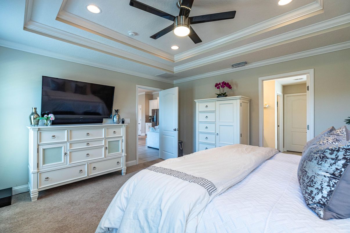 Bedroom, Interior, Recessed Lighting