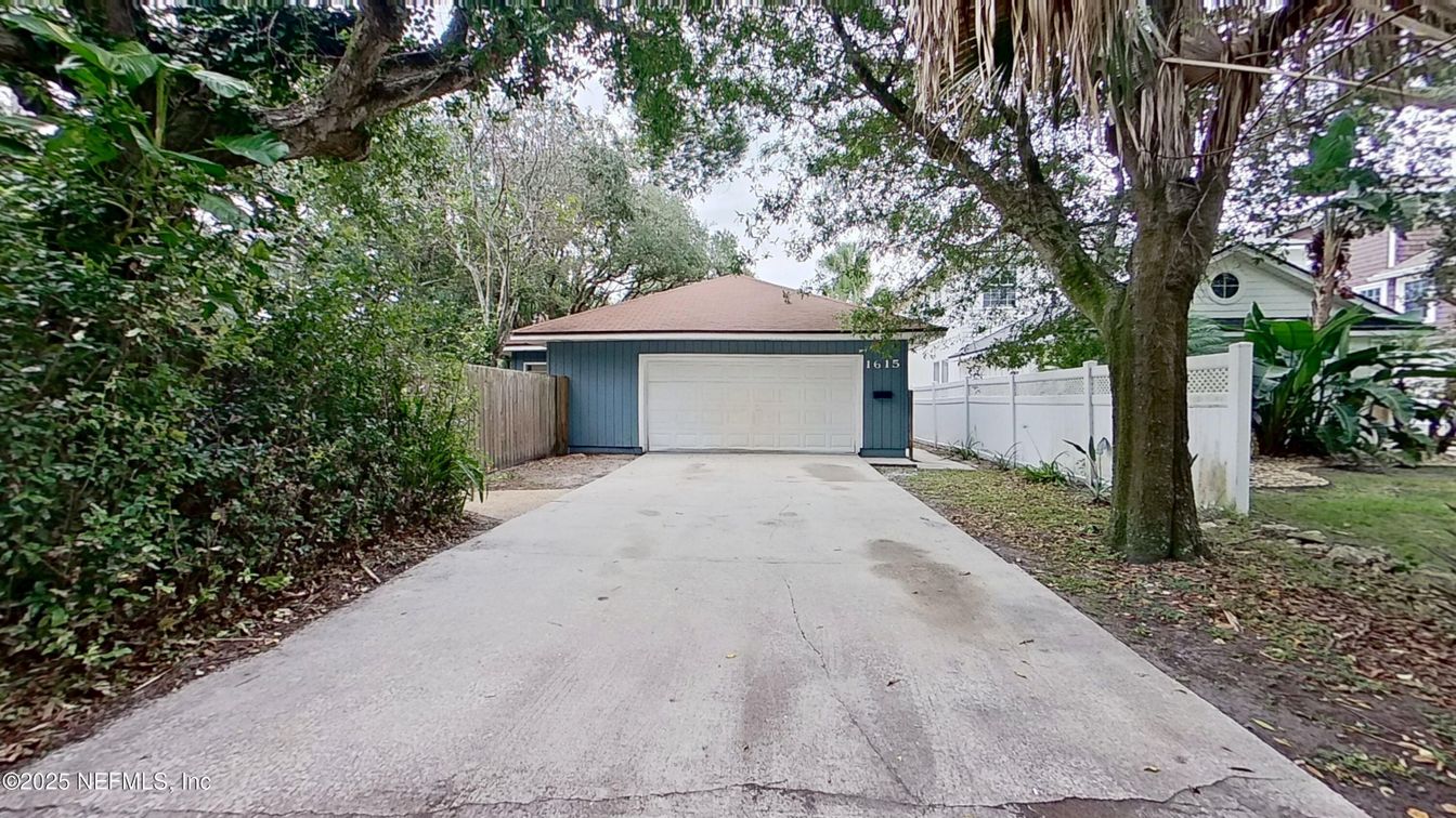 Backyard, Detached Garage, Exterior