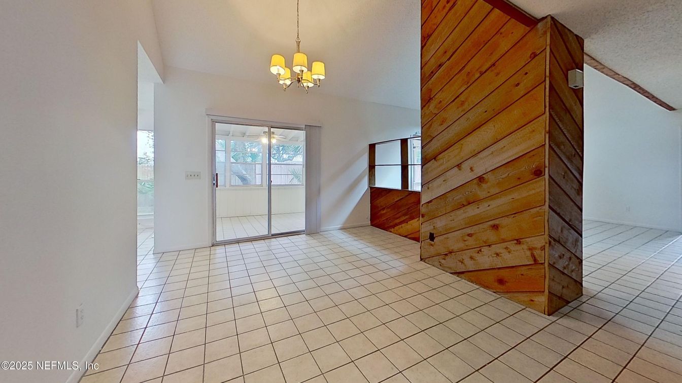 Chandelier, Empty room, Interior, Wooden Walls