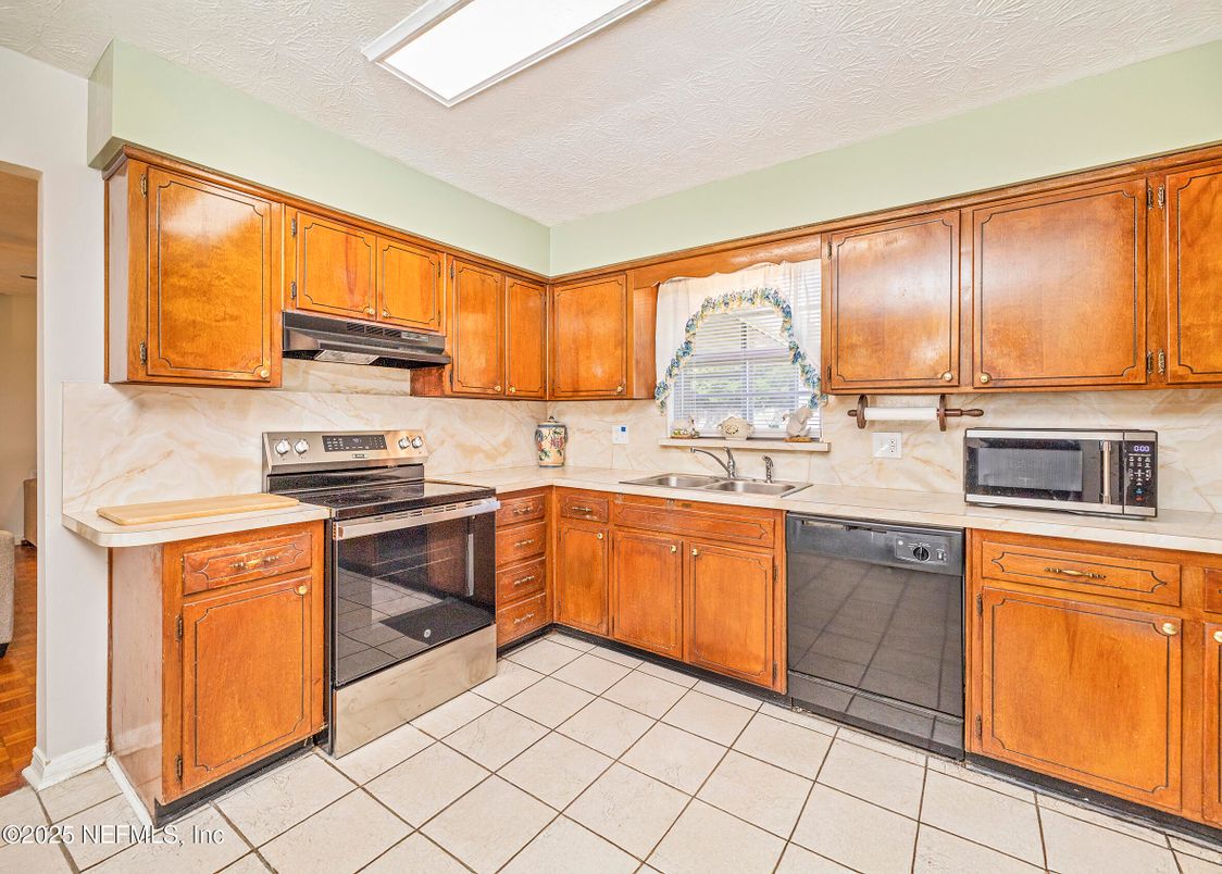 Interior, Kitchen
