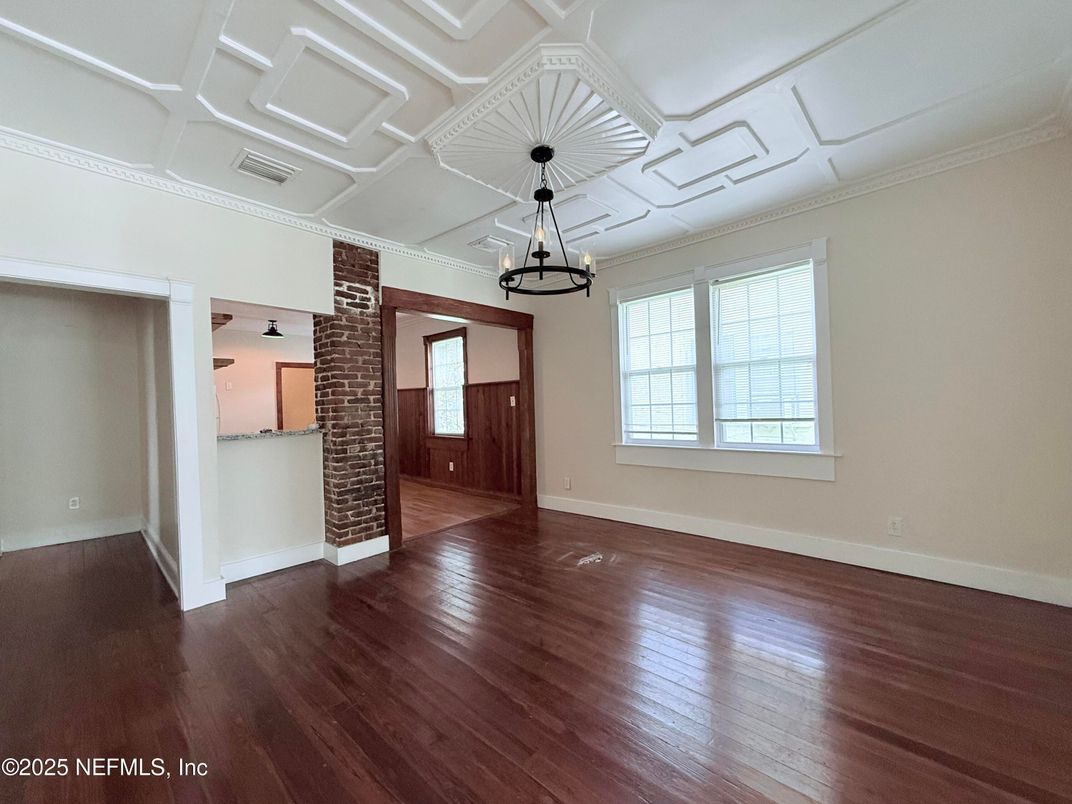 Chandelier, Empty room, Interior, Pendant Lights, Wood Texture Flooring