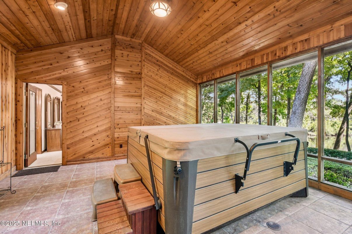 Hot Tub, Interior, Recessed Lighting, Wooden Ceilings, Wooden Walls