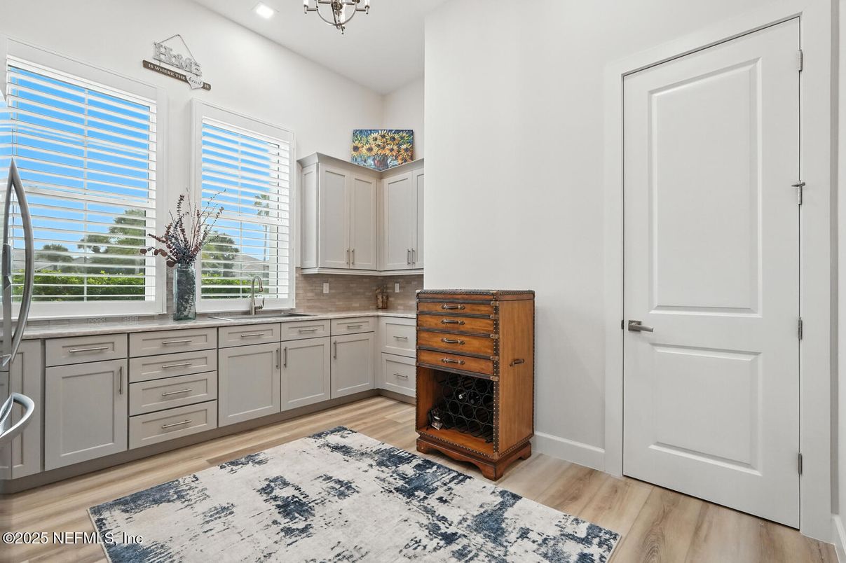 Interior, Recessed Lighting, Wood Texture Flooring