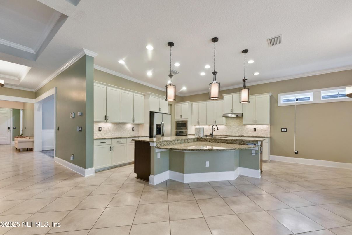 Interior, Kitchen, Pendant Lights, Recessed Lighting, Stainless Steel Appliances
