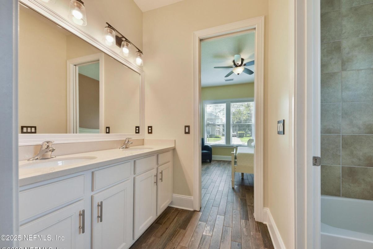 Bathroom, Dual Sink Vanities, Interior, Wood Texture Flooring