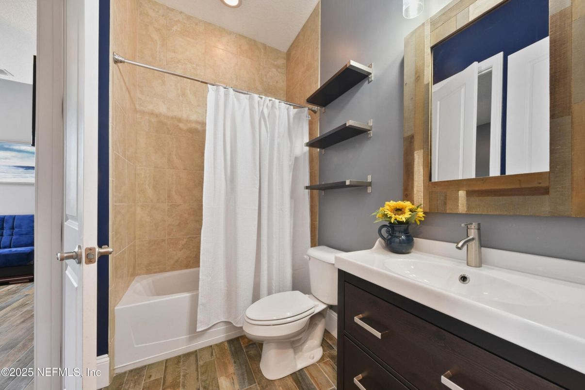 Bathroom, Interior, Recessed Lighting, Wood Texture Flooring